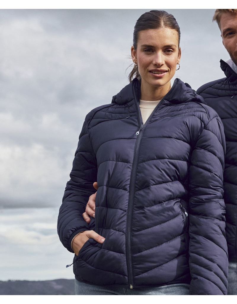 Jachetă matlasată pentru femei