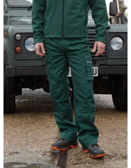 Pantaloni de lucru cu buzunare laterale