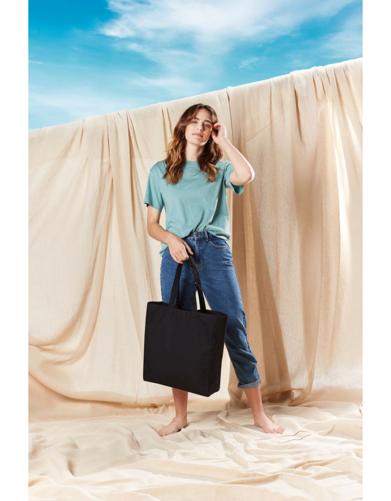 W 108 Clasic Canvas Shopper